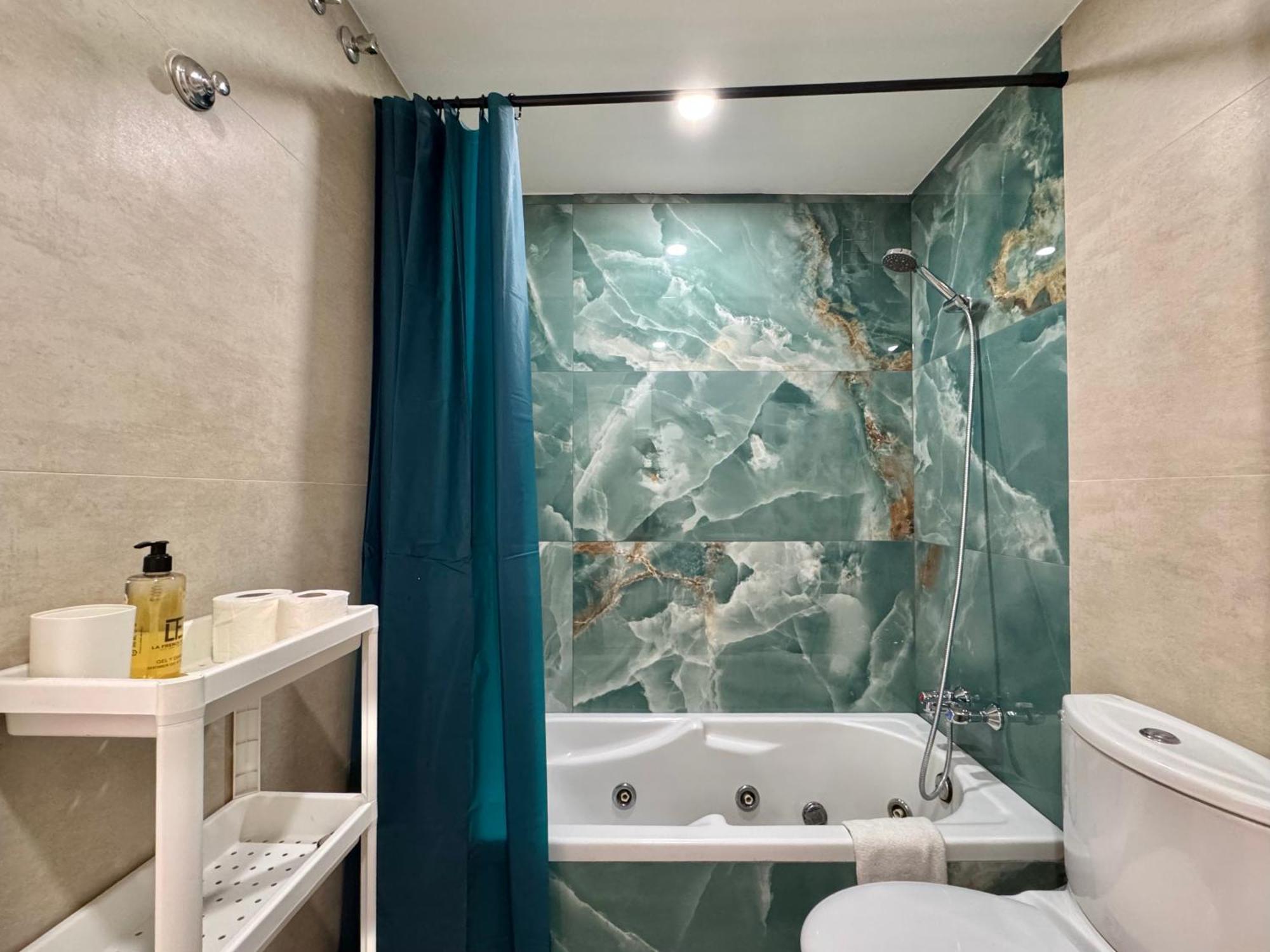Апартаменты Lafrenchtouch - Torrequebrada 2Dorm Cerca Playa Бенальмадена Экстерьер фото